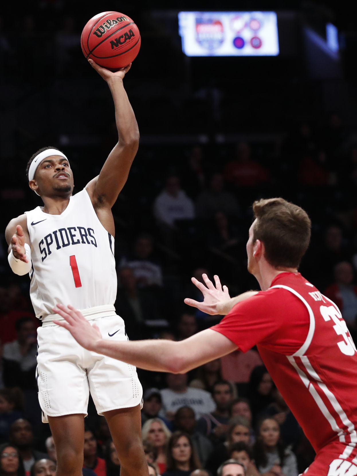 Spiders 62, Badgers 52